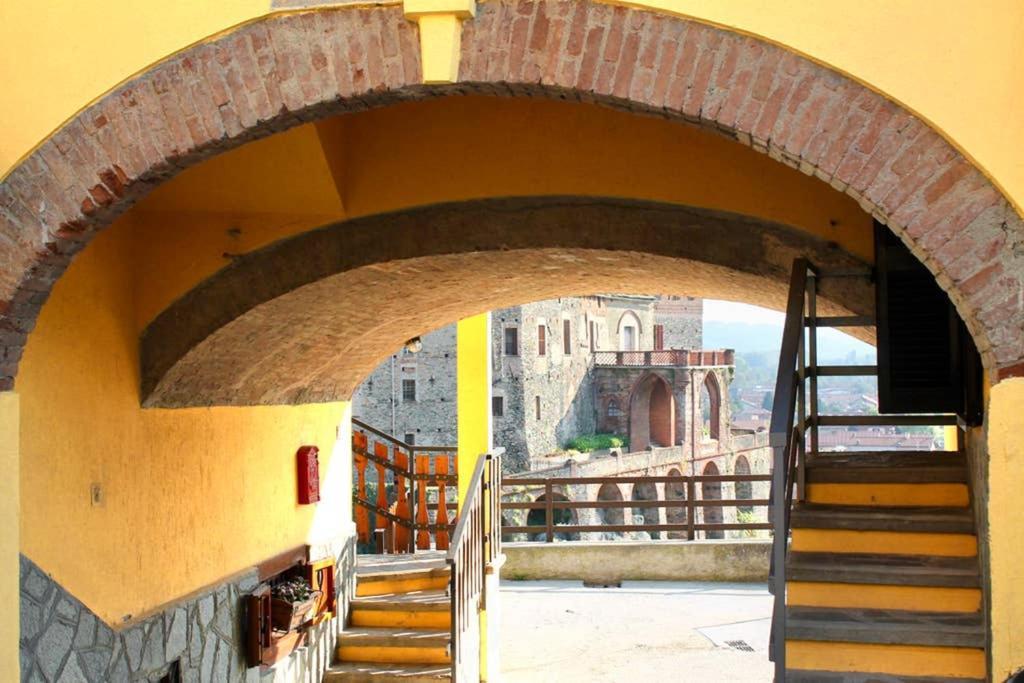 Ferienwohnung BORGHETTO STORICO - Fronte Castello Villar Dora Exterior foto