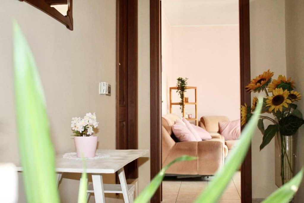 Ferienwohnung BORGHETTO STORICO - Fronte Castello Villar Dora Exterior foto